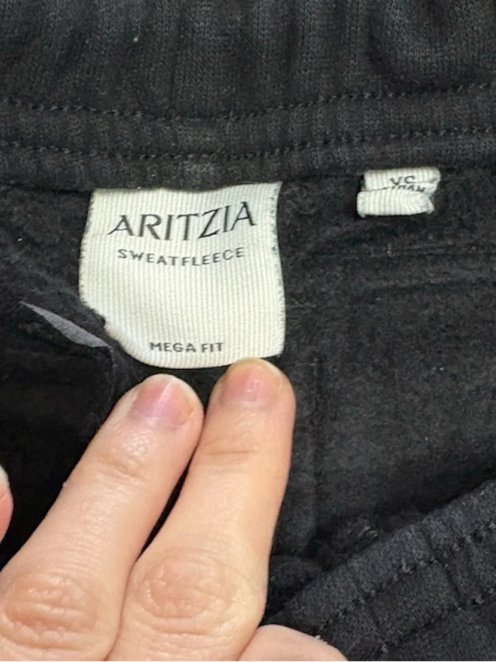 ARITZIA MEGA FIT Sweatfleece Cargo Sweatpants XS🖤 - Picture 4 of 4